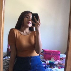 Meet your Posher, Veronica